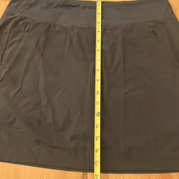 Athleta Soho Skort Size 10 - Picture 5 of 5